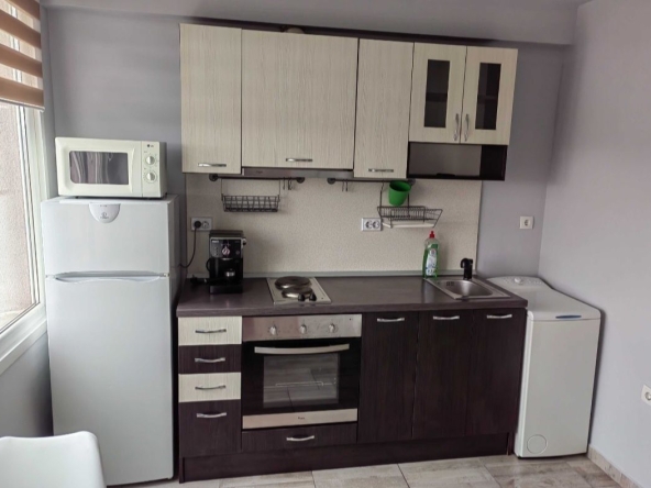 Дава се под наем Двустаен апартамент в София, Люлин 10 - 50 кв.м за 382.5 € - Снимка #1