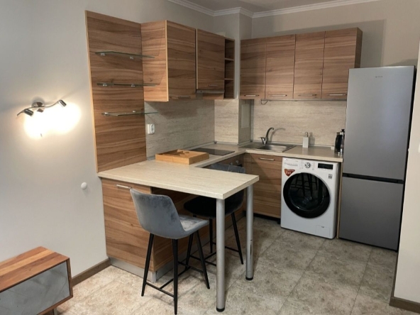 Дава се под наем Двустаен апартамент в София, Дружба 2 - 65 кв.м за 663 € - Снимка #1