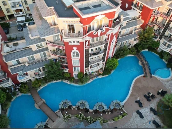 Тристаен апартамент в Бургас, Пристанище Бургас - 80 кв.м за 1340 €/кв.м - Снимка #1