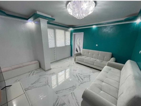 Двустаен апартамент в Омуртаг - 50 кв.м за 1000 €/кв.м - Снимка #1