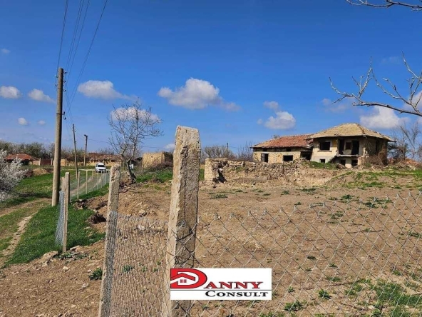 Къща в Велико Търново, Акация - 120 кв.м за 117 €/кв.м - Снимка #1