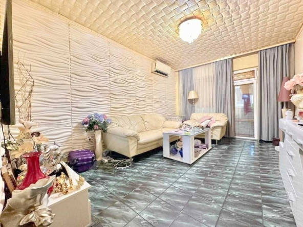 Тристаен апартамент в Пловдив, Христо Смирненски - 68 кв.м за 1706 €/кв.м - Снимка #1
