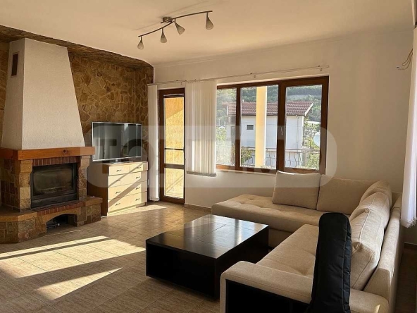 Къща в Балчик - 250 кв.м за 1140 €/кв.м - Снимка #1