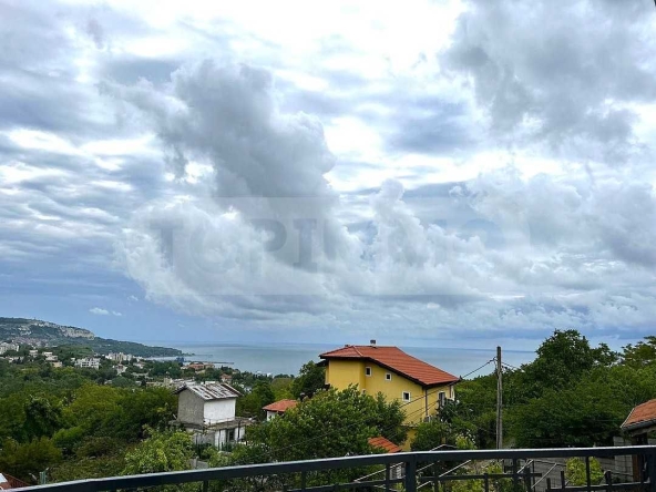 Къща в Балчик - 180 кв.м за 1528 €/кв.м - Снимка #1