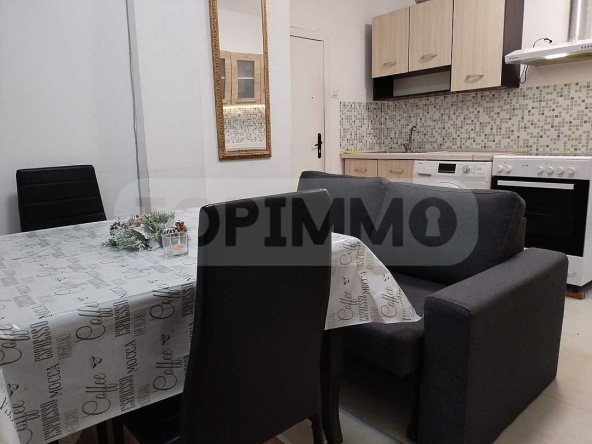 Дава се под наем Тристаен апартамент в Варна, Левски - 67 кв.м за 408 € - Снимка #1