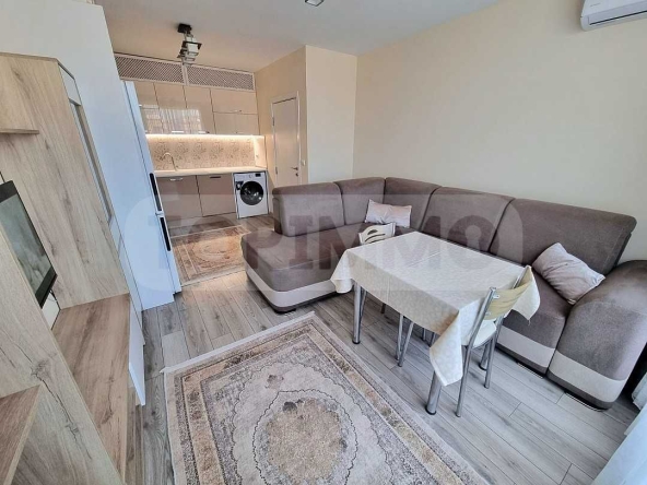 Двустаен апартамент в Варна, Възраждане 1 - 73 кв.м за 1973 €/кв.м - Снимка #1