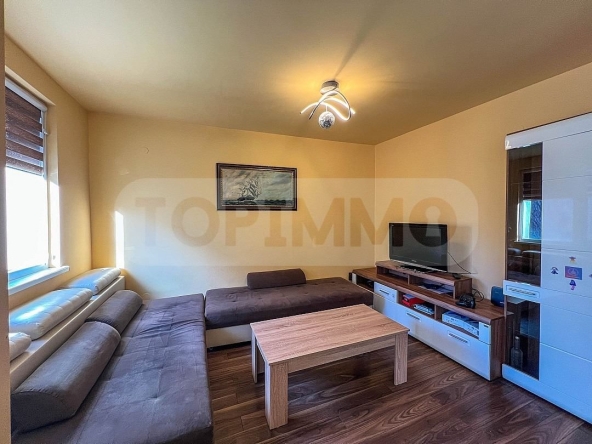 Дава се под наем Двустаен апартамент в Варна, Гръцка махала - 75 кв.м за 630 € - Снимка #1