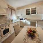 Дава се под наем Къща в Бургас, Сарафово - 130 кв.м за 1200 € - Снимка #1