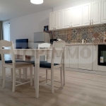 Дава се под наем Четиристаен апартамент в к.к. Св.Св. Константин и Елена - 140 кв.м за 1200 € - Снимка #1