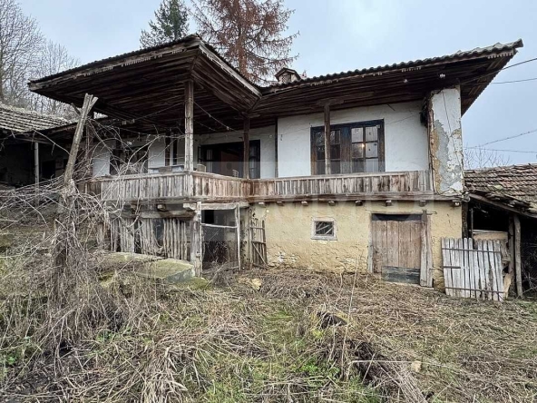 Къща в с. Главан, Област Силистра - 130 кв.м за 100 €/кв.м - Снимка #1