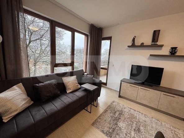 Дава се под наем Двустаен апартамент в Варна, Левски - 67 кв.м за 700 € - Снимка #1