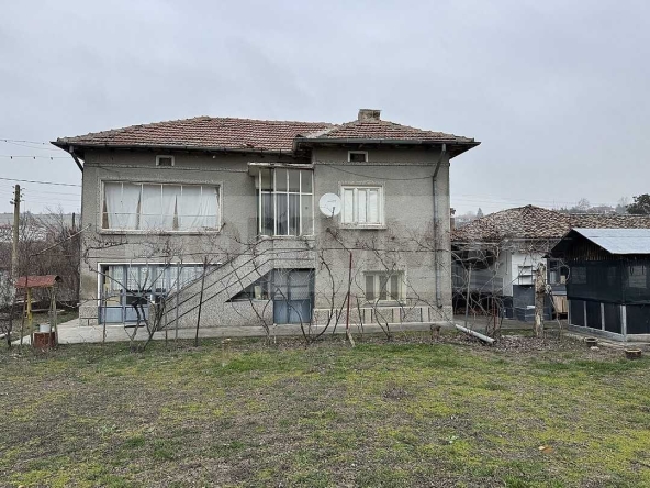 Къща в с. Белица, Област Силистра - 140 кв.м за 143 €/кв.м - Снимка #1