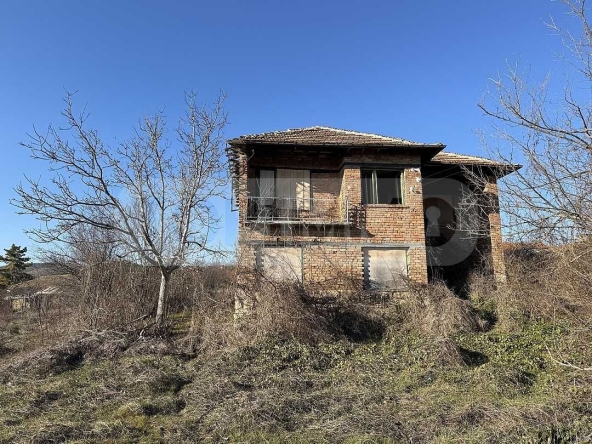 Къща в с. Кацелово, Област Русе - 120 кв.м за 100 €/кв.м - Снимка #1