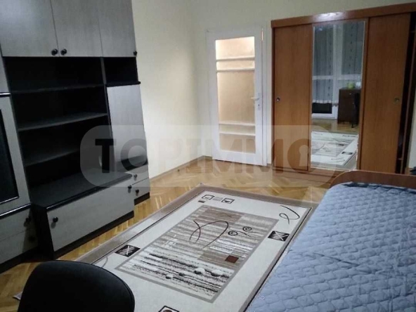Дава се под наем Четиристаен апартамент в Варна, Левски - 100 кв.м за 510 € - Снимка #1