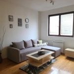 Дава се под наем Двустаен апартамент в Бургас, Изгрев - 60 кв.м за 229.5 € - Снимка #1