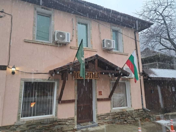 Къща в с. Бели Осъм, Област Ловеч - 160 кв.м за 938 €/кв.м - Снимка #1