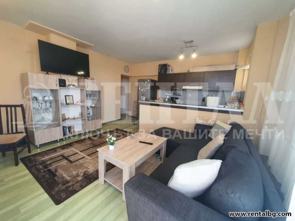 Тристаен апартамент в Пловдив, Кючук Париж - 97 кв.м за 1753 €/кв.м - Снимка #1