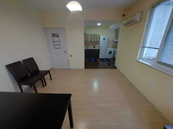 Четиристаен апартамент в Търговище, Център - 124 кв.м за 1020 €/кв.м - Снимка #1