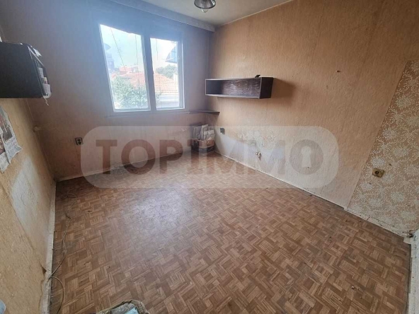 Тристаен апартамент в Варна, Централна поща - 88 кв.м за 2603 €/кв.м - Снимка #1