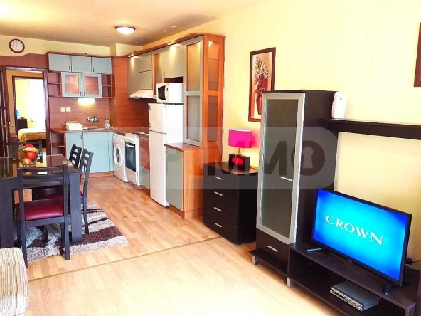 Дава се под наем Двустаен апартамент в Варна, Лятно кино Тракия - 55 кв.м за 510 € - Снимка #1