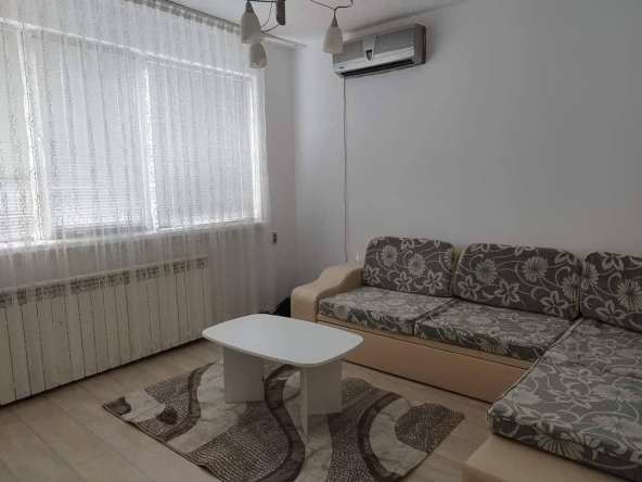 Дава се под наем Двустаен апартамент в Бургас, Зорница - 62 кв.м за 408 € - Снимка #1