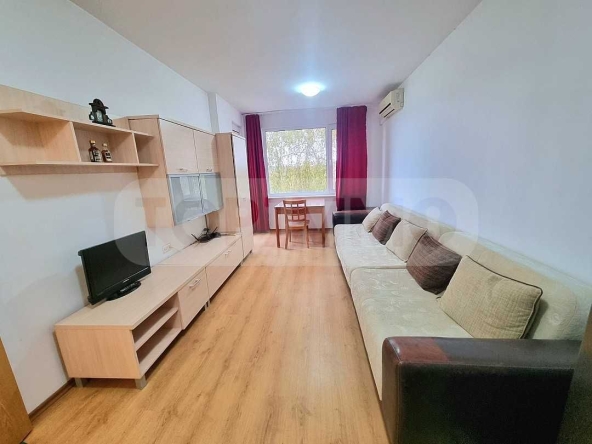 Тристаен апартамент в Варна, Галата - 88 кв.м за 1875 €/кв.м - Снимка #1