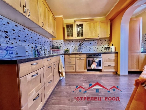 Тристаен апартамент в Добрич, Добротица - Варненска - 87 кв.м за 891 €/кв.м - Снимка #1