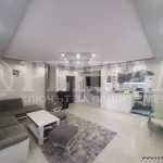 Тристаен апартамент в Пловдив, Център - 118 кв.м за 1611 €/кв.м - Снимка #1