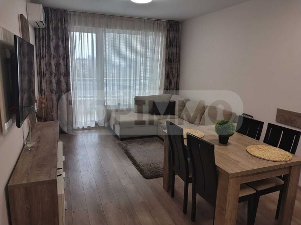 Дава се под наем Двустаен апартамент в Варна, Левски - 82 кв.м за 598.23 € - Снимка #1