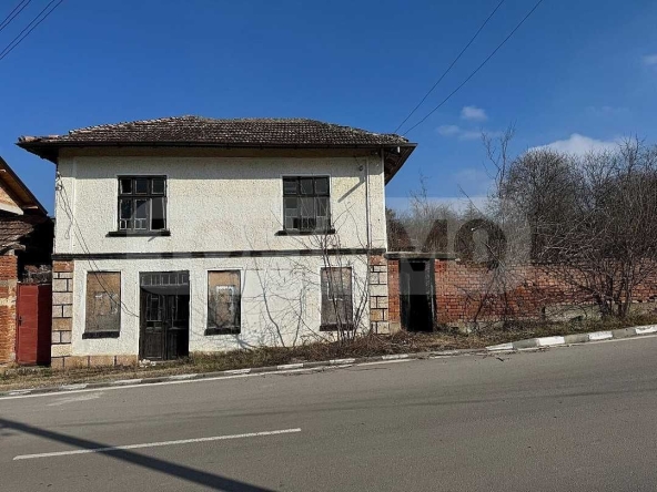 Къща в с. Юпер, Област Разград - 110 кв.м за 91 €/кв.м - Снимка #1