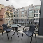 Дава се под наем Тристаен апартамент в Варна, Гръцка махала - 150 кв.м за 1246.44 € - Снимка #1