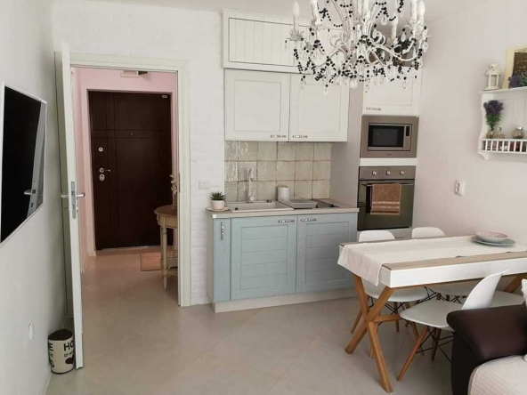 Дава се под наем Двустаен апартамент в к.к. Златни пясъци - 60 кв.м за 598.23 € - Снимка #1