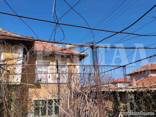 Къща в с. Чоба, Област Пловдив - 110 кв.м за 92 €/кв.м - Снимка #1