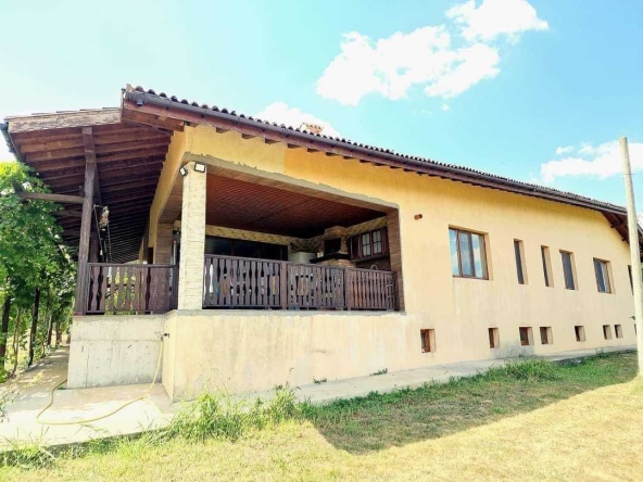 Къща в с. Приморци, Област Добрич - 280 кв.м за 625 €/кв.м - Снимка #1