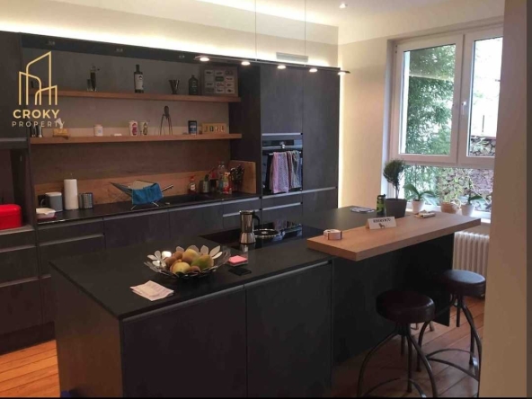 Дава се под наем Едностаен апартамент в София, Гоце Делчев - 45 кв.м за 550 € - Снимка #1