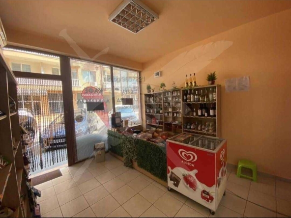 Магазин в Поморие - 40 кв.м за 1275 €/кв.м - Снимка #1