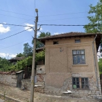 Къща в с. Мусина, Област Велико Търново - 1130 кв.м за 5 €/кв.м - Снимка #1