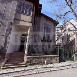 Дава се под наем Офис в Варна, Общината - 80 кв.м за 348.84 € - Снимка #1