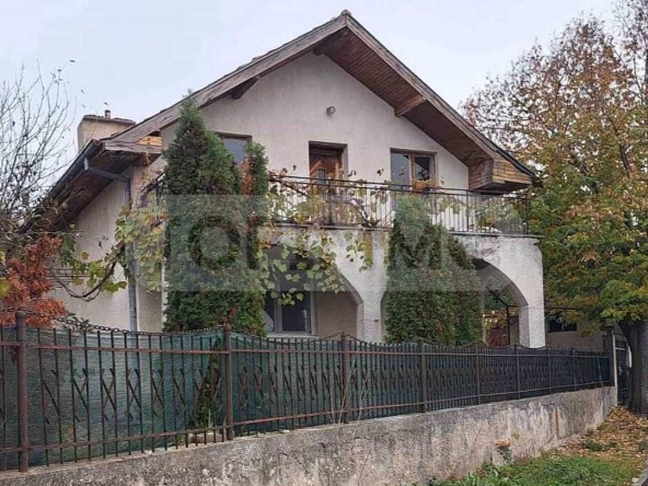 Къща в с. Константиново, Област Варна - 190 кв.м за 764 €/кв.м - Снимка #1