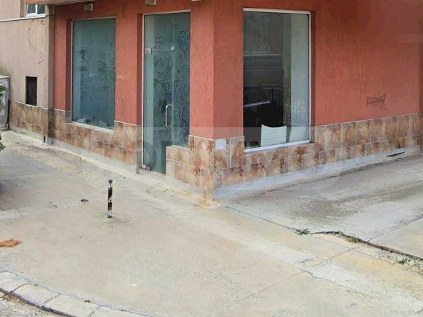 Дава се под наем Магазин в Варна, Възраждане 1 - 60 кв.м за 612 € - Снимка #1