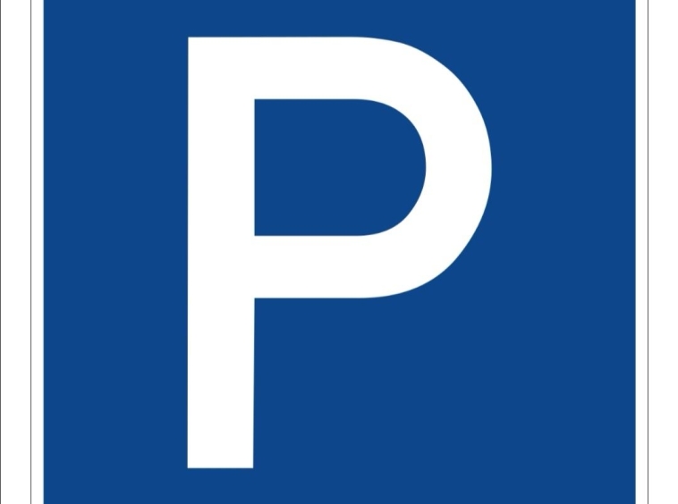 Дава се под наем Гараж / Паркомясто в София, Център - 15 кв.м за 71.4 € - Снимка #1