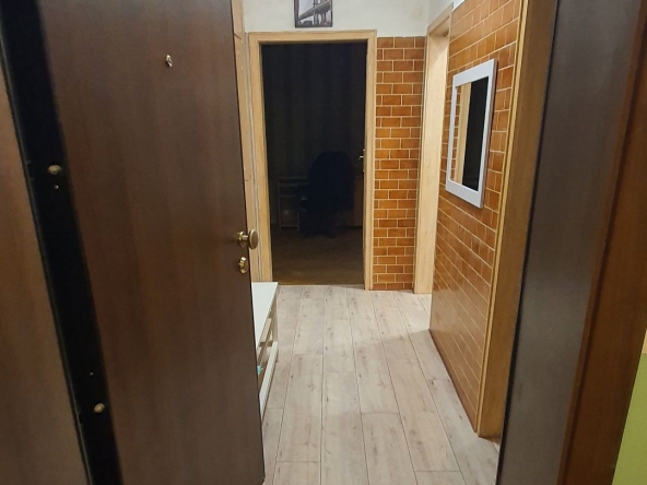 Дава се под наем Двустаен апартамент в София, Изток - 68 кв.м за 650 € - Снимка #1