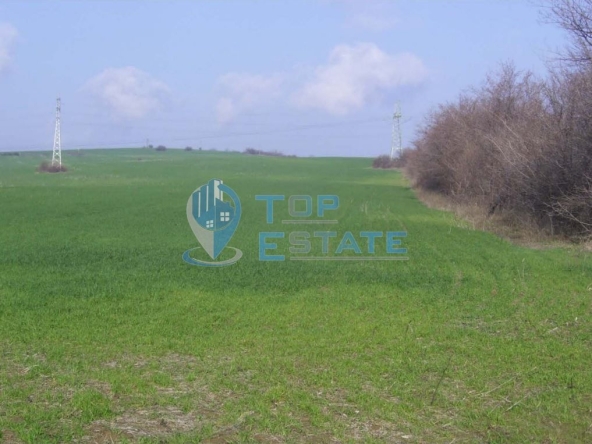 Парцел в с. Беляковец, Област Велико Търново - 1900 кв.м за 19 €/кв.м - Снимка #1