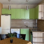 Дава се под наем Двустаен апартамент в Пловдив, Южен - 64 кв.м за 375 € - Снимка #1