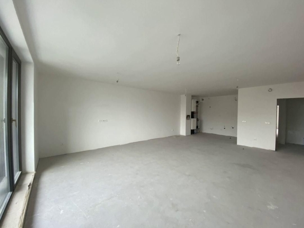 Тристаен апартамент в София, Витоша - 137 кв.м за 3003 €/кв.м - Снимка #1