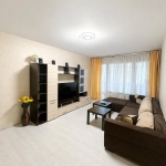Дава се под наем Двустаен апартамент в София, Люлин 6 - 68 кв.м за 548.25 € - Снимка #1