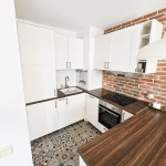 Дава се под наем Двустаен апартамент в София, Център - 70 кв.м за 847.62 € - Снимка #1