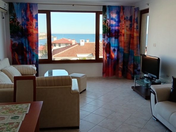 Двустаен апартамент в Свети Влас - 70 кв.м за 1929 €/кв.м - Снимка #1