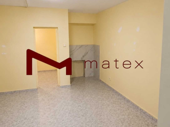 Едностаен апартамент в Варна, Център - 30 кв.м за 2720 €/кв.м - Снимка #1