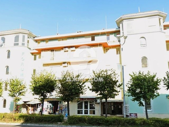 Магазин в к.к. Слънчев бряг - 50 кв.м за 623 €/кв.м - Снимка #1